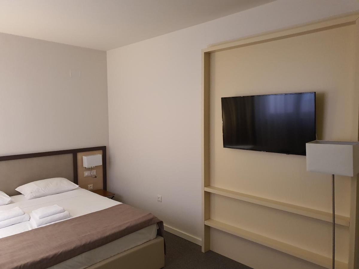 Hotel Bono Budva Kültér fotó