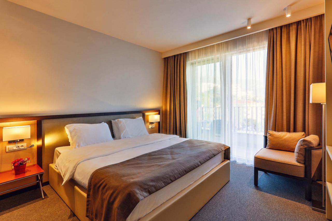 Hotel Bono Budva Kültér fotó