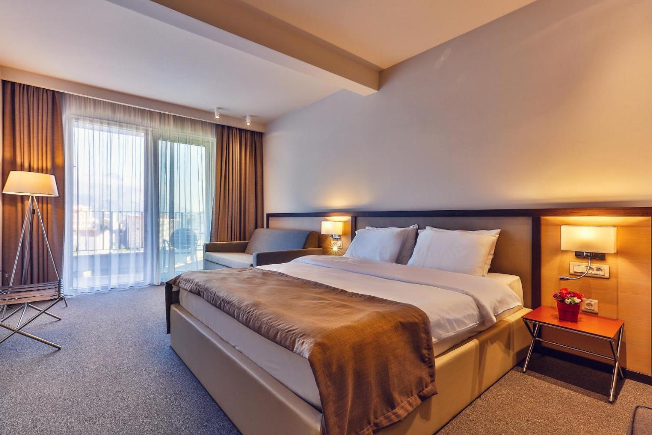 Hotel Bono Budva Kültér fotó